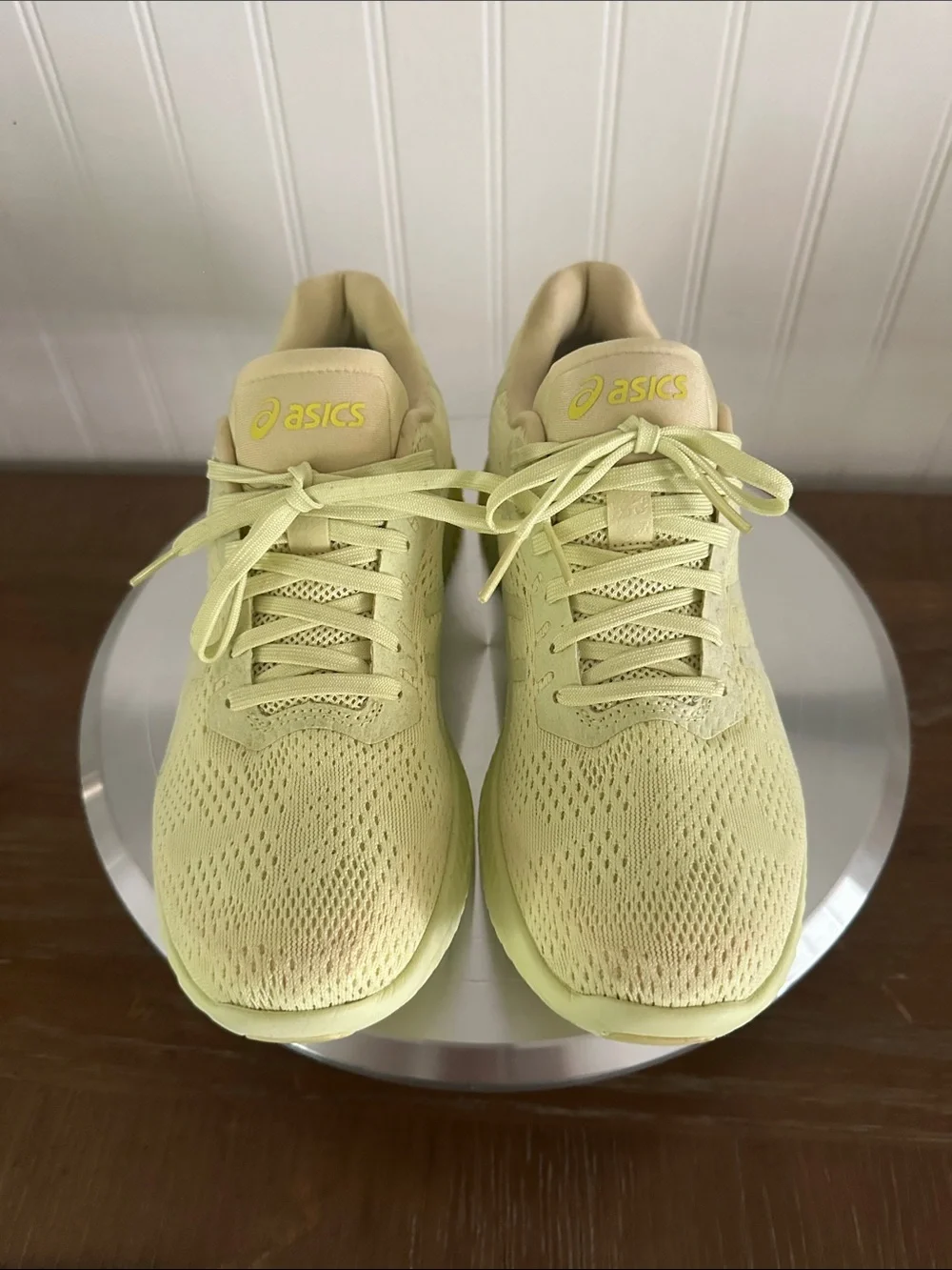 Asics Lime Yellow Athletic Running Shoes sz 8